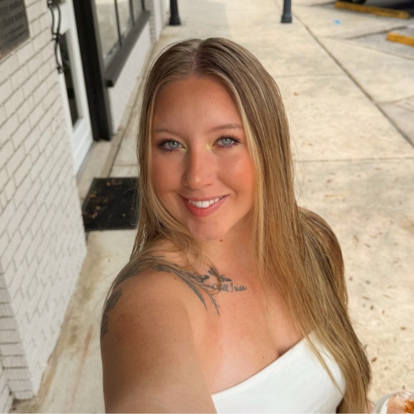 laurennewton37